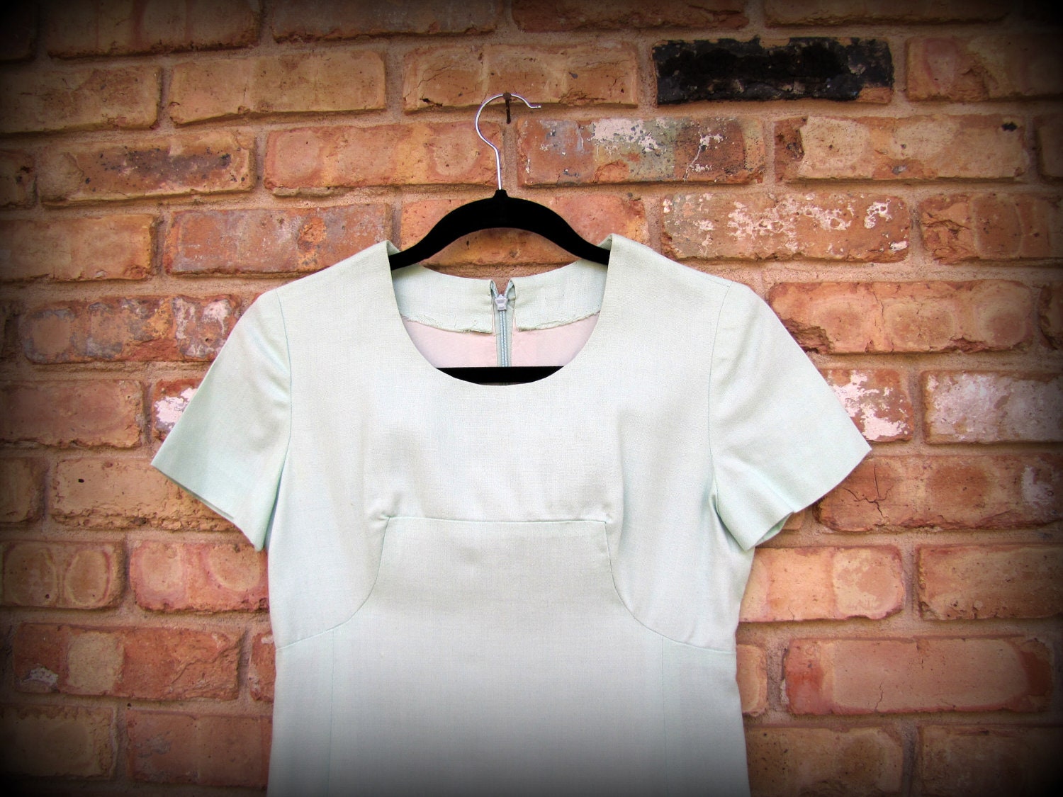 Vintage Formal Gown / Mint Green Evening Gown or Bridesmaid Dress / 1960s / Extra Small