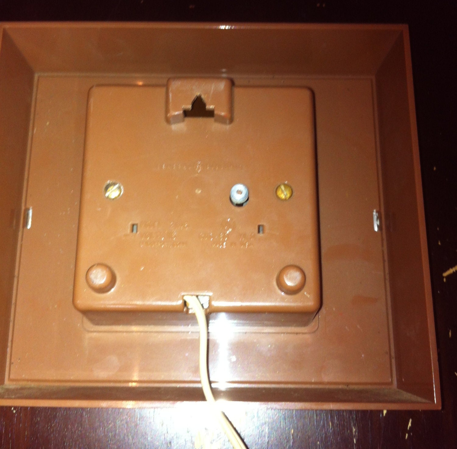 Vintage 1960S Model 2145 GE Wall CLOCK Brown 60S Volts 115 Dated between 1962 - 1967