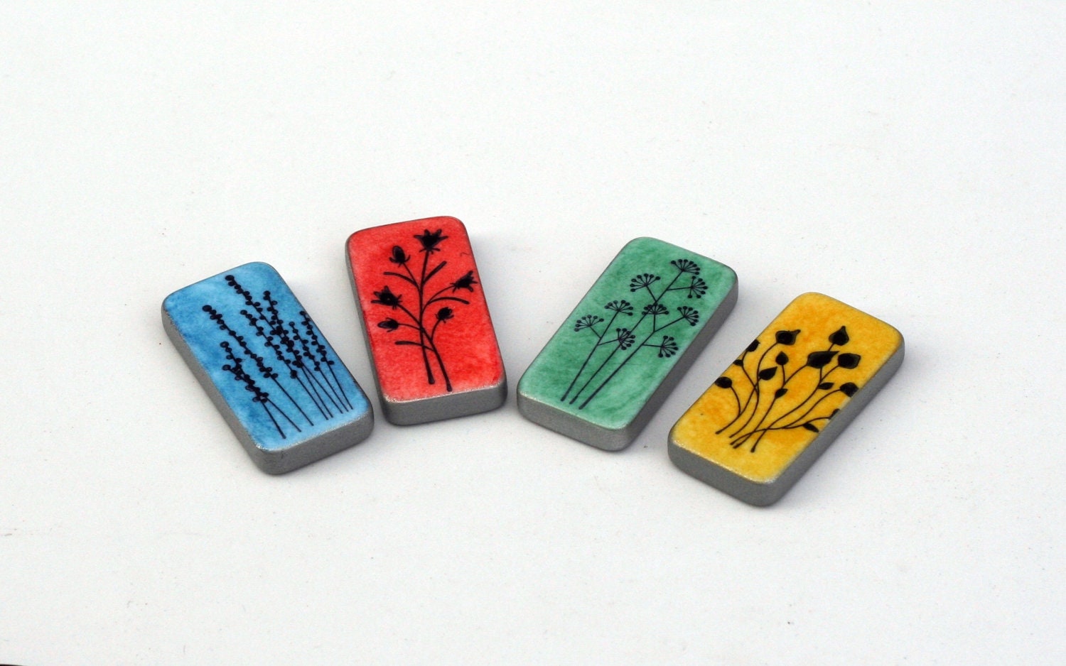 Domino Magnets,  Multicolor wildflowers Altered Dominoes Refrigerator magnets, fun gift ideas fridge magnet, Kitchen, blue yellow pink green