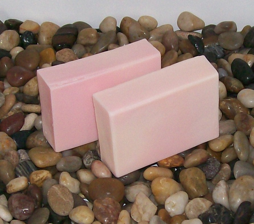 Plumeria handmade natural soap with the beautiful scent of Hawaii. Vegan