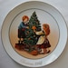 Keeping the Christmas Tradition, Christmas Plate 1982, Collectible, Avon.