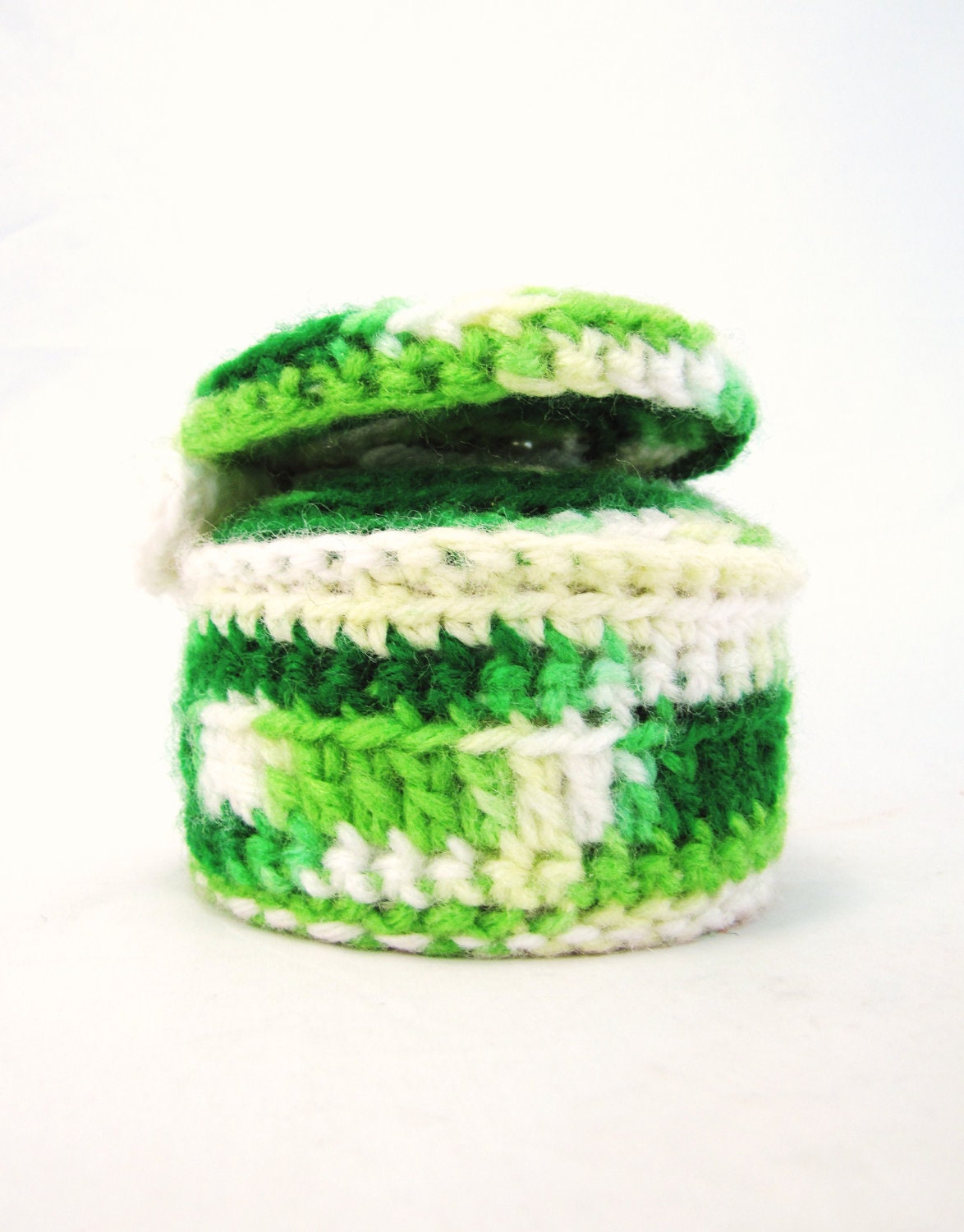 Vintage Pin cushion. pincushion. Green. Retro. Sewing. Supply, Crochet