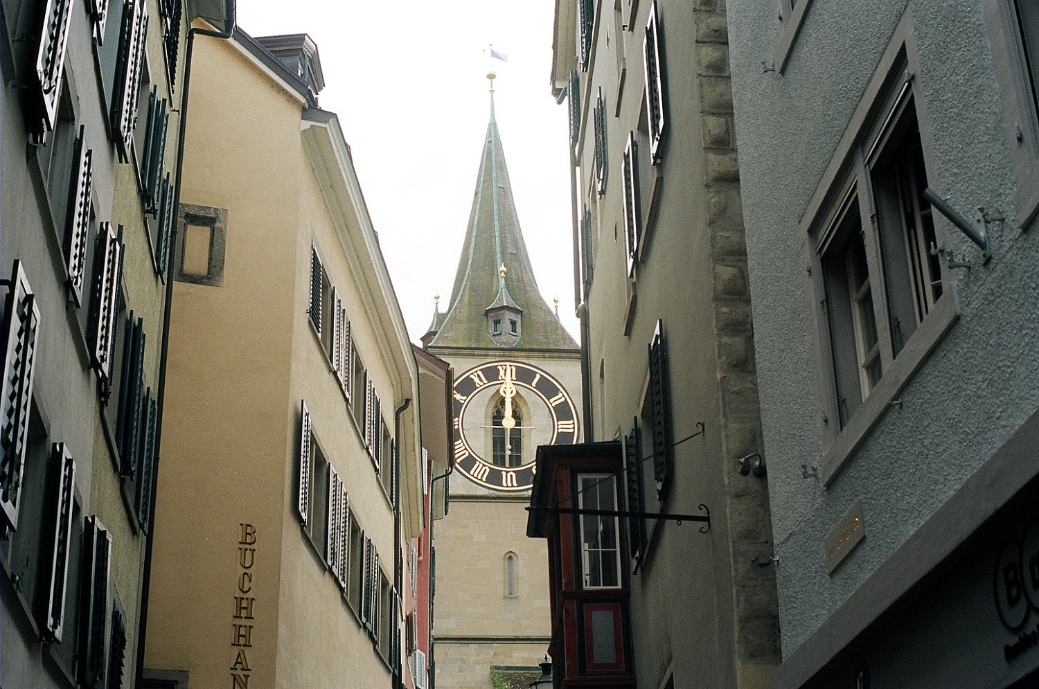 Bang on 12 in Zurich - 7 x 5 Photography Print