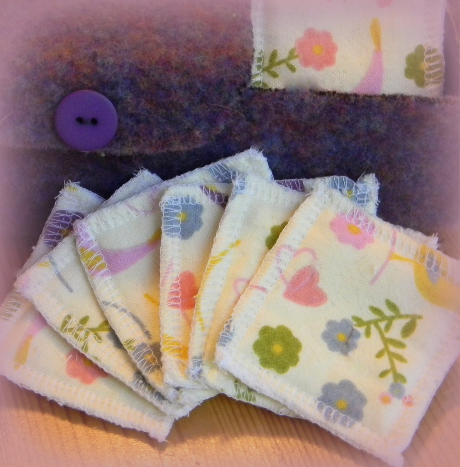 Ecofriendly Reusable Cotton Pads with Box