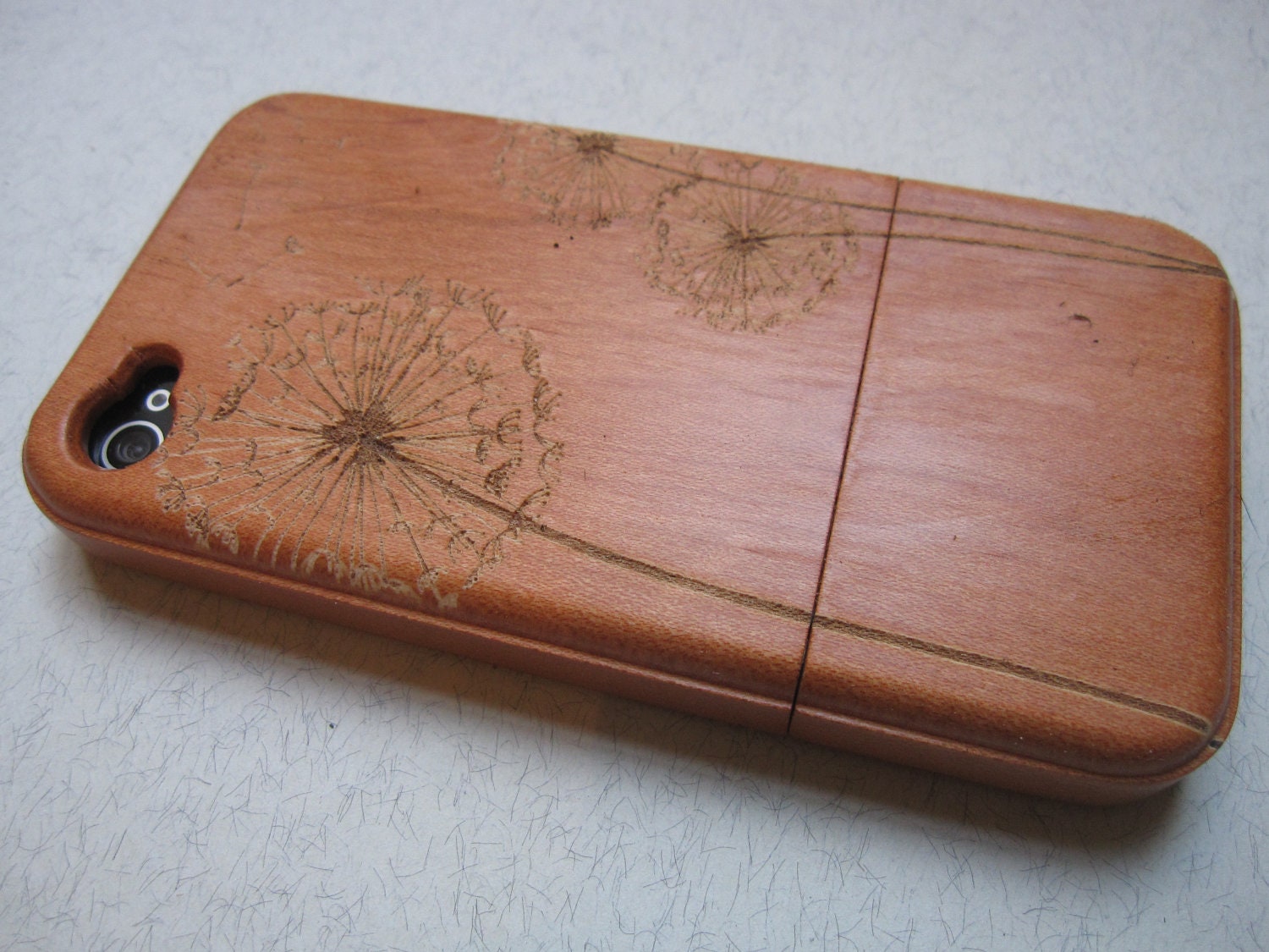 Iphone 4 case - wooden cases bamboo, cherry and walnut wood - Dandelion - laser engraved