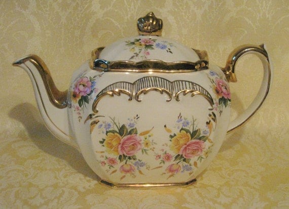 Vintage Sadler Teapot with Beautiful Rose Design and Gold Trim