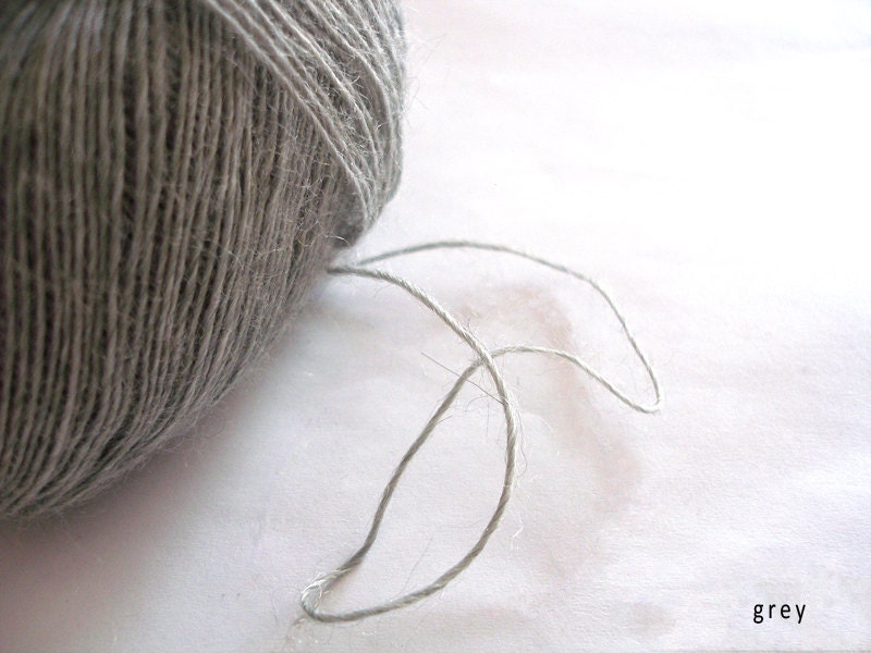 Alpaca yarn - light grey - Laceweight yarn - 2-3ply - crochet thread - PerfectYarn
