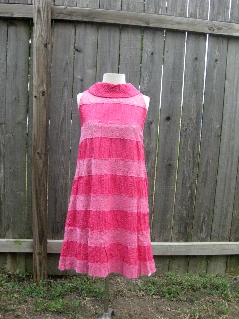 VINTAGE 70s Mexican mini dress pintucked lace tent