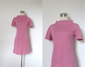 Mod Mini Dress / 1960s Pink Floral Striped Shift / Geometric (M L)