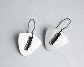 Sequins earrings - Silver sequins sewn on shield earrings - french vintage silver sequins on triangular metal