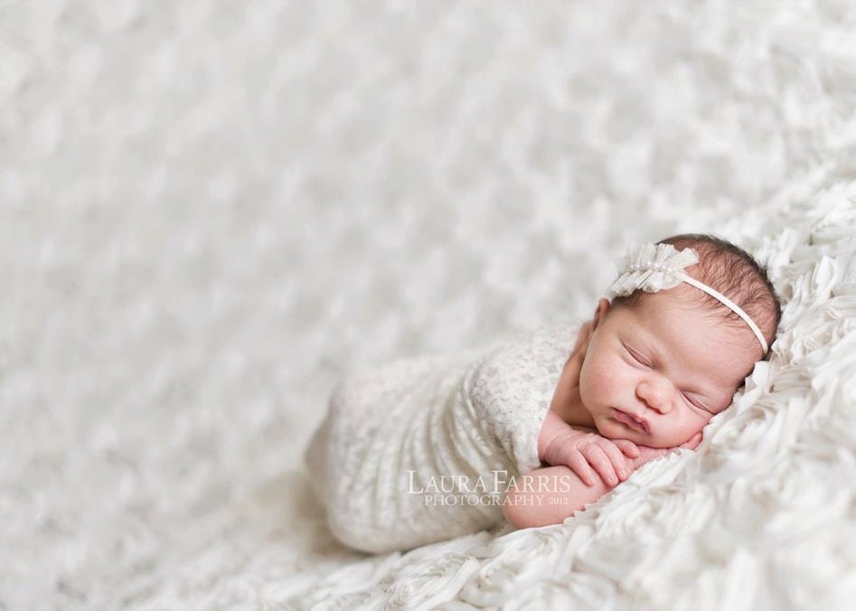 Ruffled Fabric Headband. NORA- Cream Tulle. Vintage. Baby Girl. Newborn. Skinny Elastic. Pearls.