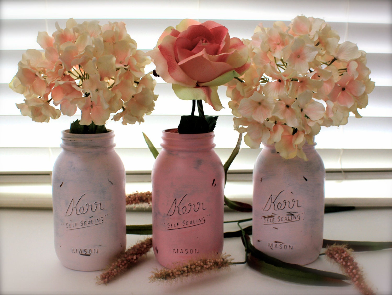 Wedding and Rustic Home Decor : Distressed and Painted Shabby Chic Quart Mason Jars - Pretty in Pink Ombre