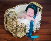 Bonnet newborn prop LUXURY yarn full of texture 6 colors to choose from
