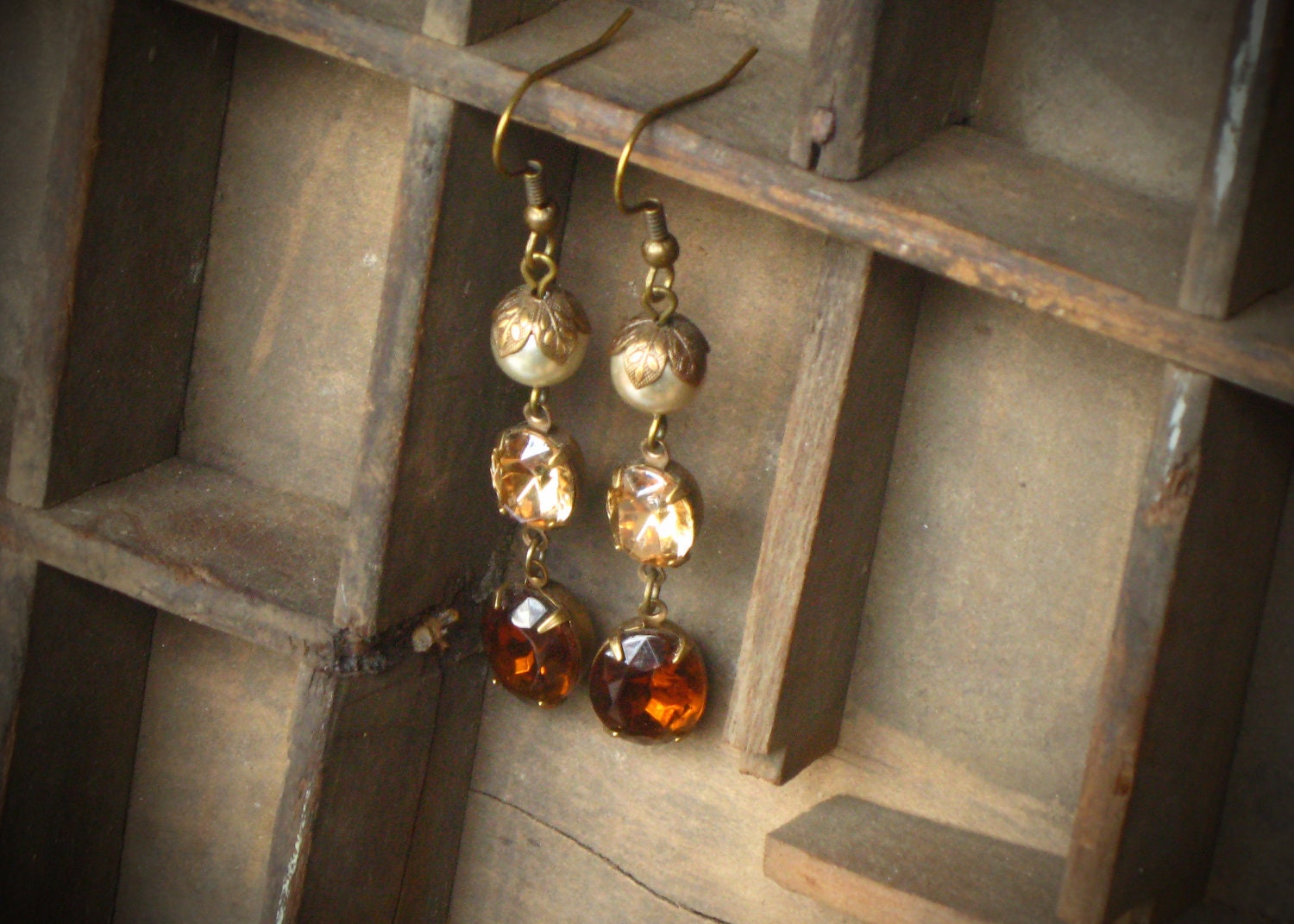Vintage Rhinestone Earrings, Pearl, Champagne, Topaz, Brown, Warm