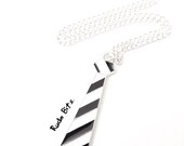 Mad Men Necklace