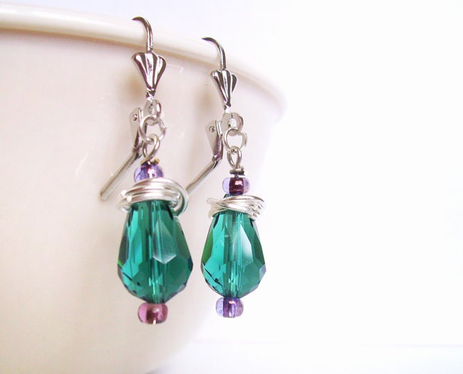 Mod Teal and Plum Earrings, Faceted dangle Chandelier Earrings, Gift For Mom, Silver, Leverback