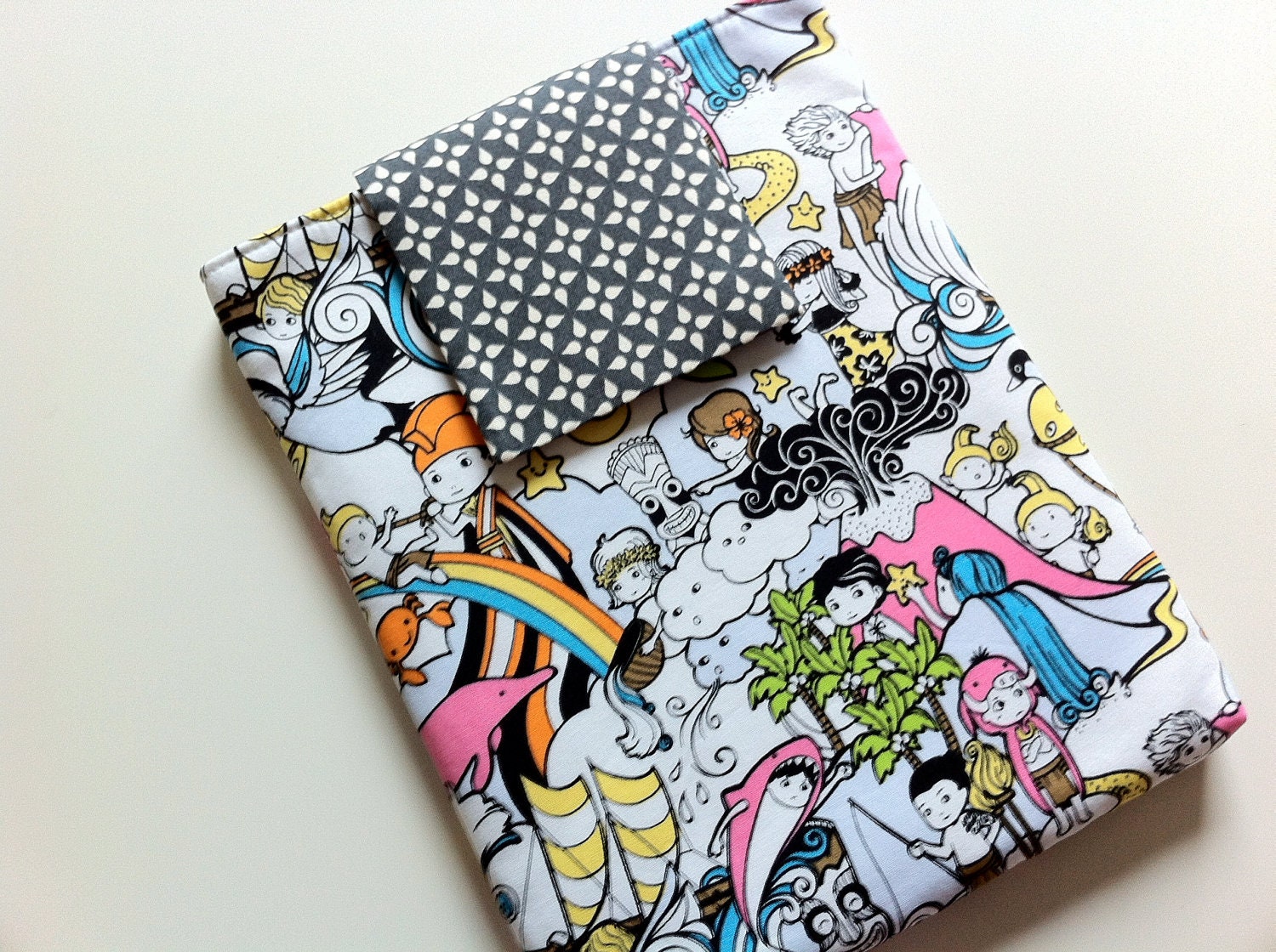 iPad case, iPad sleeve, iPad bag, Hawaiian iPad cover by Tomodachi Kitty (Ready to Ship) SALE