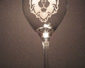 World of Warcraft Alliance or Horde inspired wine glass Etched Glass "PICK YOUR STYLE"