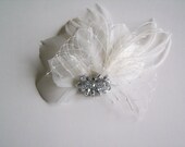 Bridal Fascinator - Ivory Bridal Fascinator - Bridal Feather Fascinator - Ivory Bridal Feather Fascinator - Bridal Headpiece