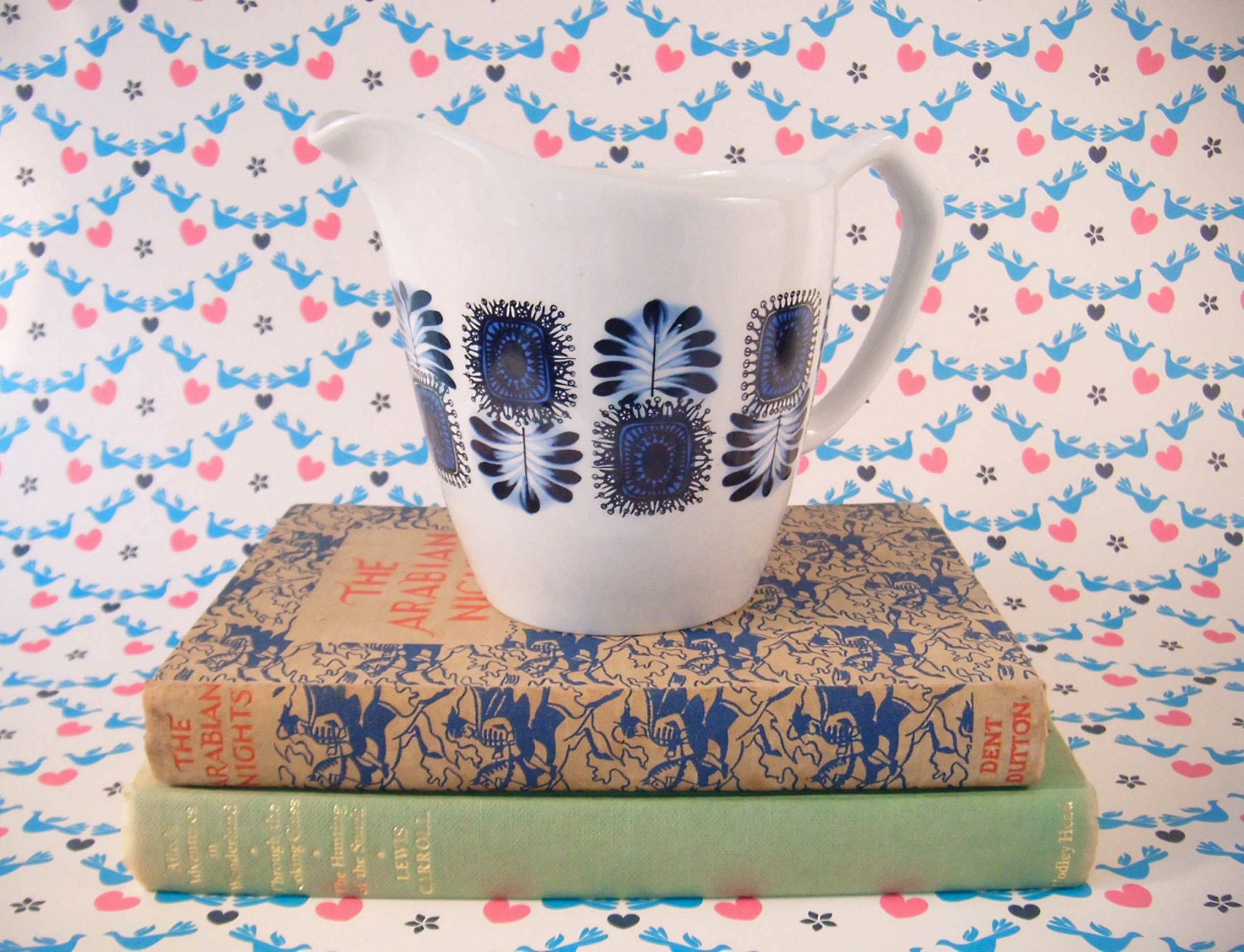 Vintage - Retro Print Ironstone Meakin Jug
