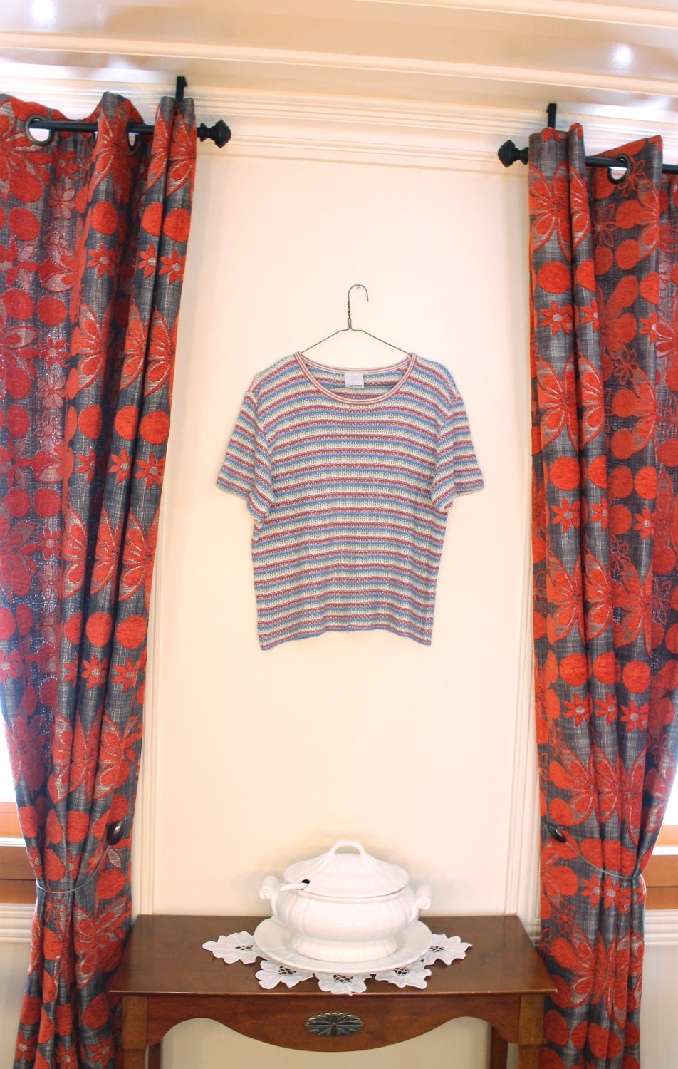 Vintage pastel knitted striped shirt - blue, green, red