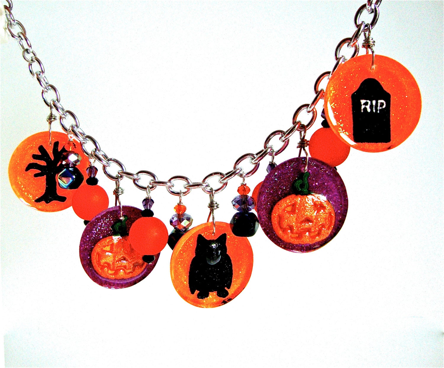 Halloween bracelet  - glitter resin bracelet - halloween jewelry - trick or treat - pumpkin - owl - orange