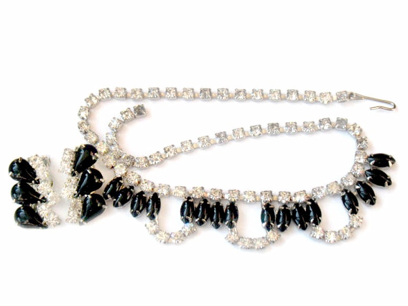WEISS Style Black Clear Rhinestone Set 1950s Demi Parure Necklace Earrings Collectable Jewelry Possible Unsigned Weiss