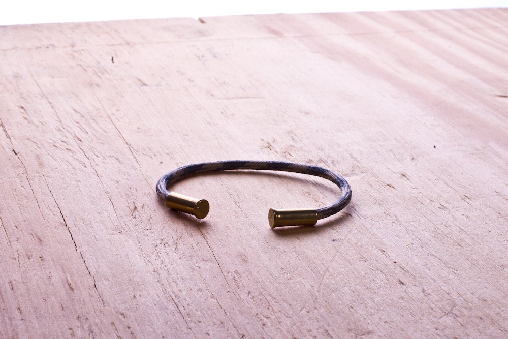 Sand Camo Bullet Casing Bracelet recycled .22lr casings tan gray paracord wire BRZN