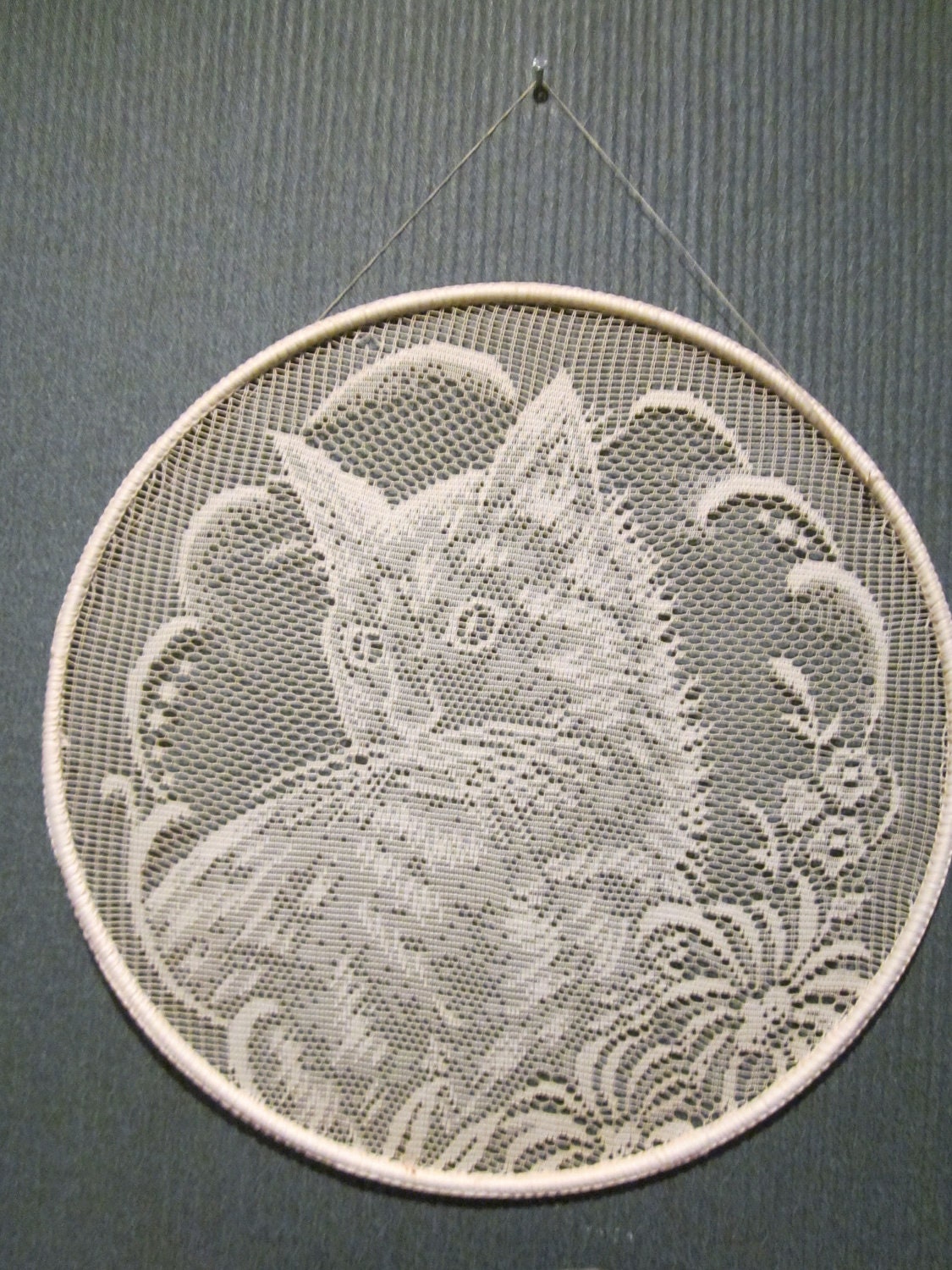 Delicate Lacy Cat Wall Hanging