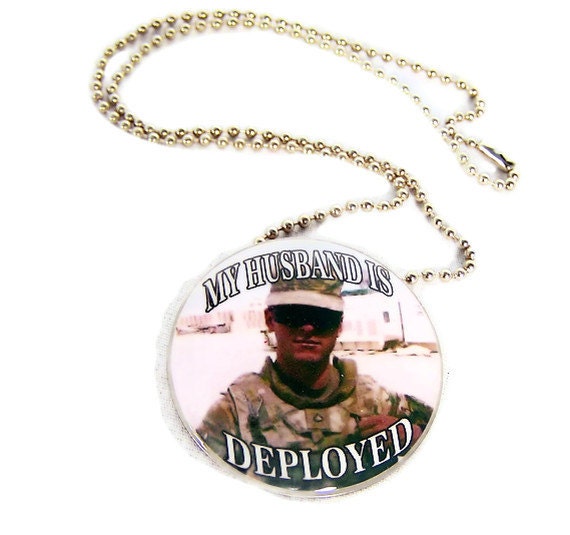 Personalized Military Soldier Valentines Day Gift Photo Pendant Necklace Mom Wife Grandma