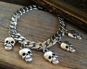 Skull Charm Bracelet with Sexy Silver Curb Chain