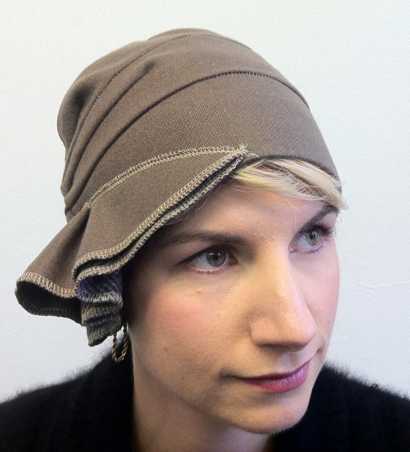 Wool cloche - taupe