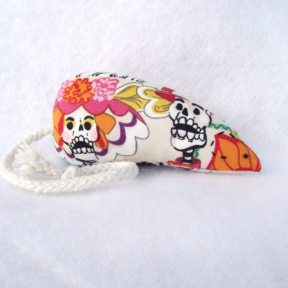 Mouse catnip toy for cats and kittens. . . from cotton dia de los muertos fabric, skulls, catrina