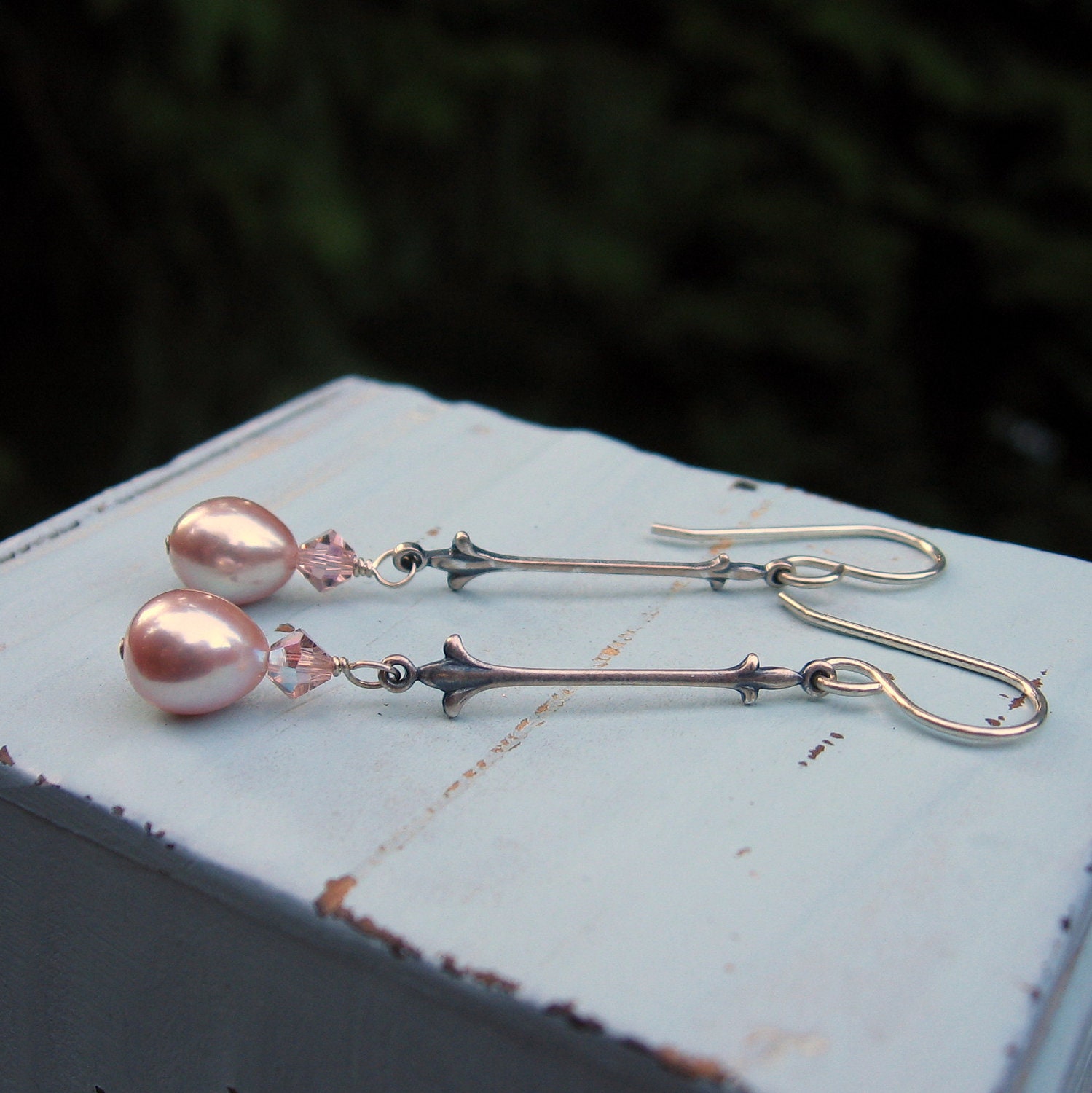 Pearl  Earrings - Fleur de Lis - Sterling Silver Earwires - Blush  Mauve Freshwater Pearls