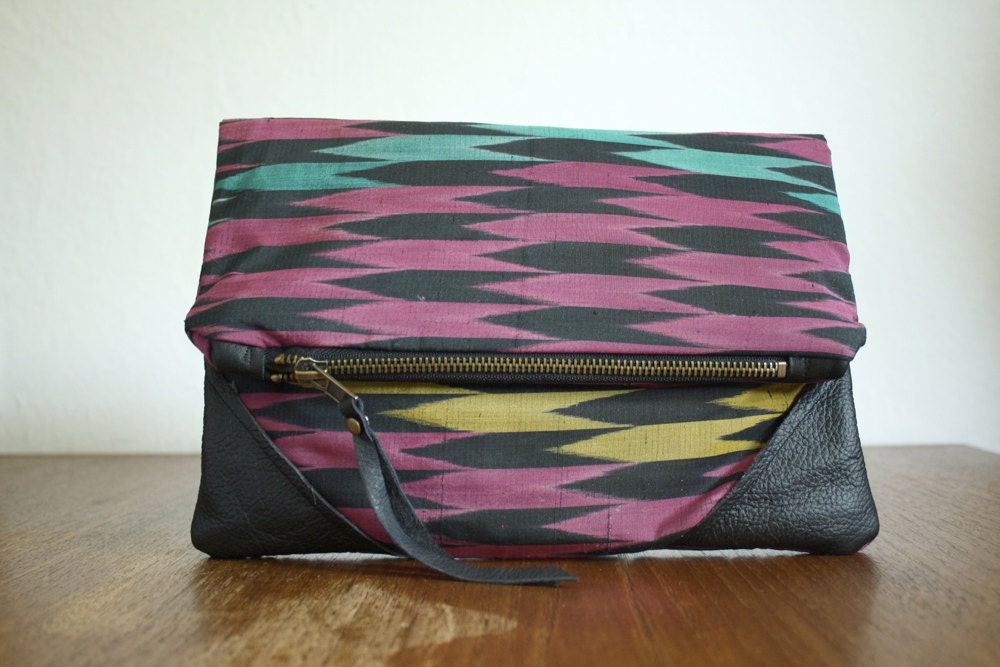 CHEVRON CLUTCH. Aztec Clutch. Summer Handbags. Boho Clutch. Geometric Clutch.