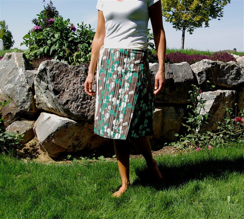 Mavis- wrap skirt, size S/M