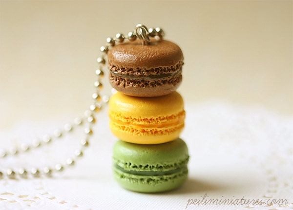 Macaron Jewelry - Trio Macarons Necklace - Gift For Her - miniaturepatisserie