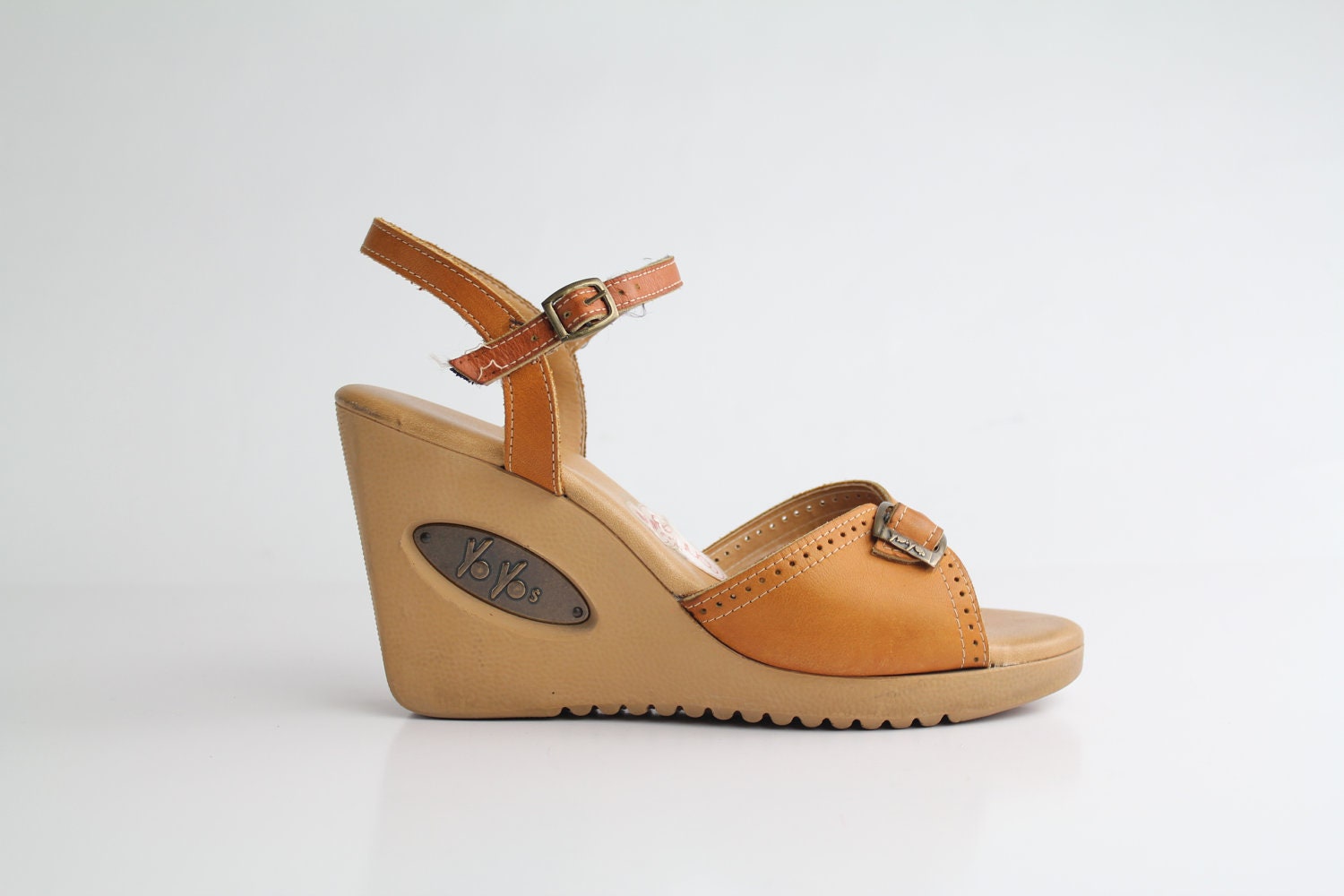 sz 8 vintage Brown Leather Platform Sandals / The Original YO-YOs / 38.5