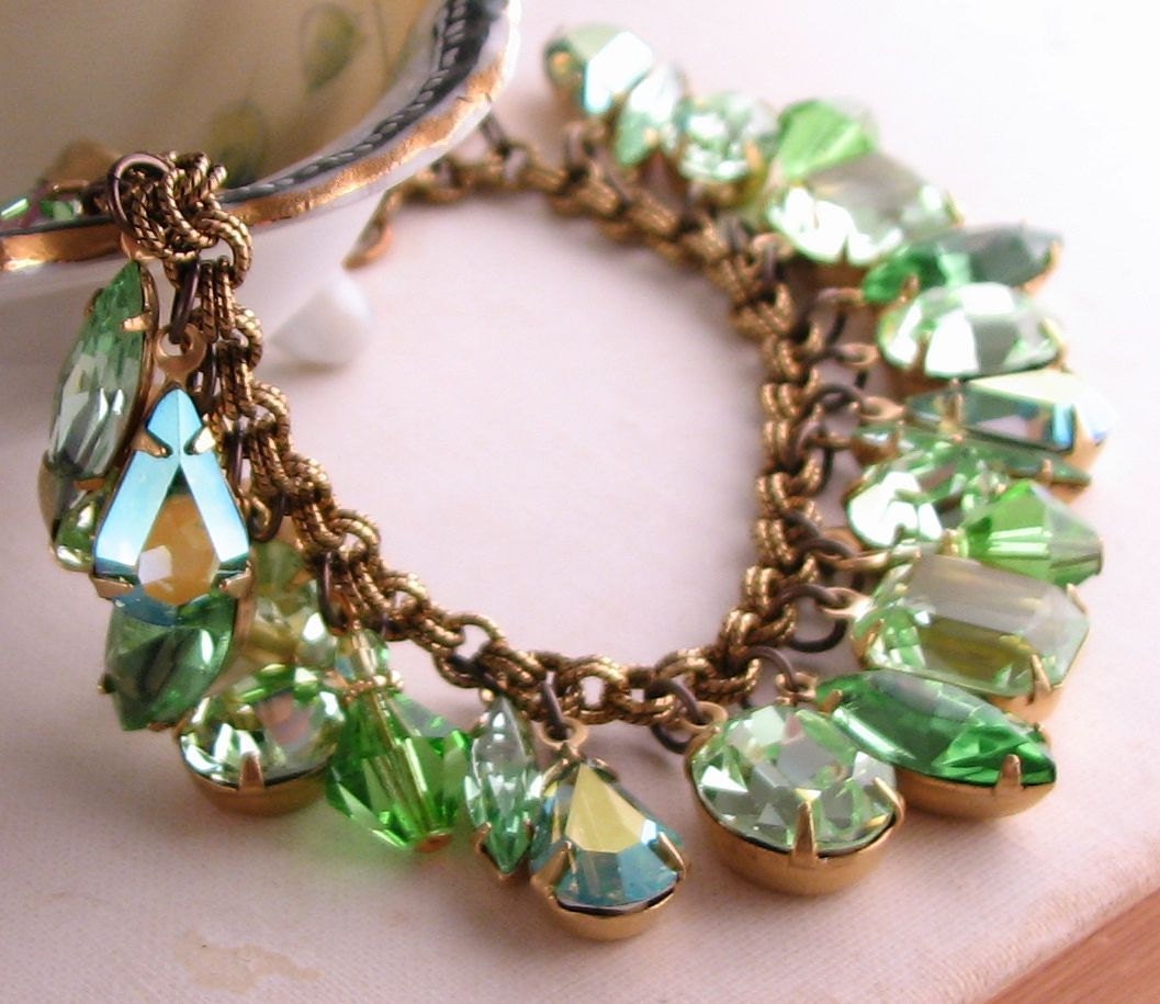 Peridot  charm bracelet vintage mint green rhinestones