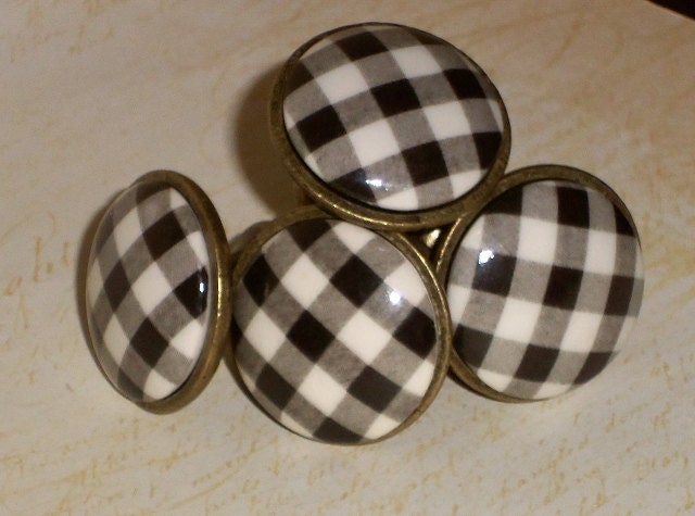 Country Cottage Gingham Check Black and White Ceramic Metal Drawer Knob/Pull Knobs/Set of 4