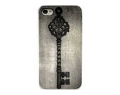 New Iphone 5, 4, 4s Plastic Case " The Skeleton Key"