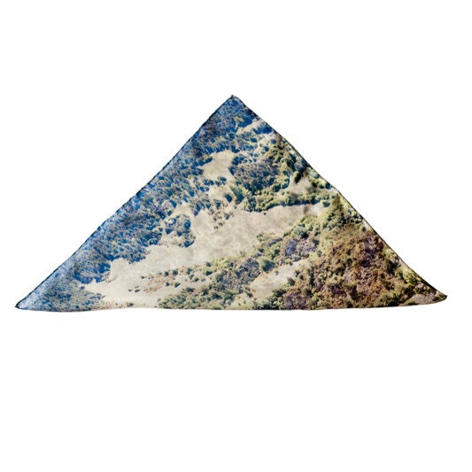 Sierra 3 - 64x64 Silk scarf - Digital printed - Hand stitched