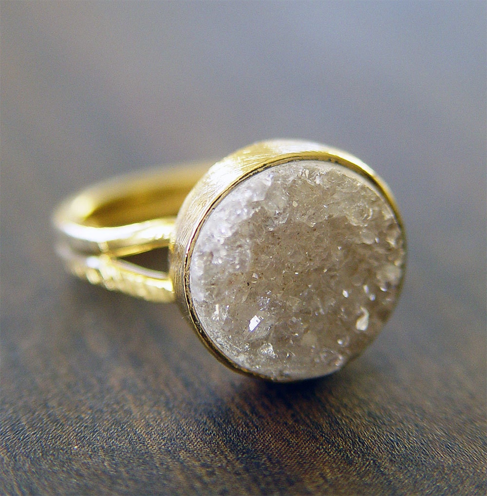 Vanilla Druzy Gold Ring - White Crystals