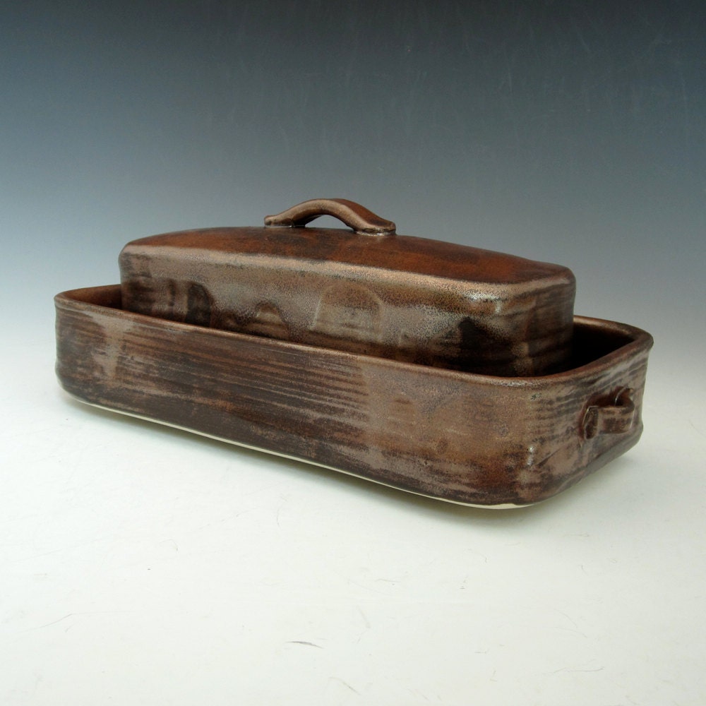 Pottery Butter Dish in Bronze
