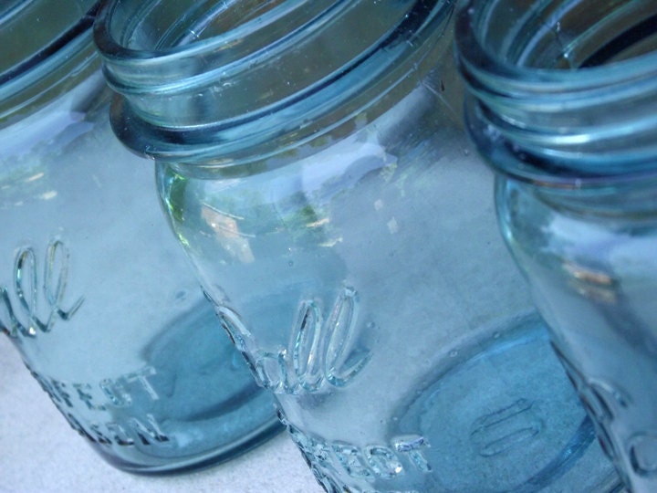 3 Aqua Blue Vintage Ball Pint Perfect Mason Jars