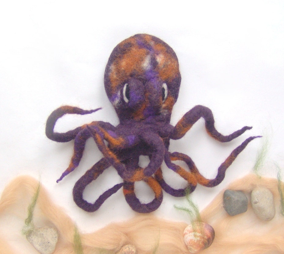 Felt squid brooch -  Purple Violet Octopus