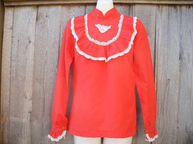 Vintage 70s Blouse Top In Red With White Lace