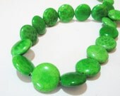 Lime Green Round Puffed Turquoise Magnesite Coin Beads 16 Inch Strand