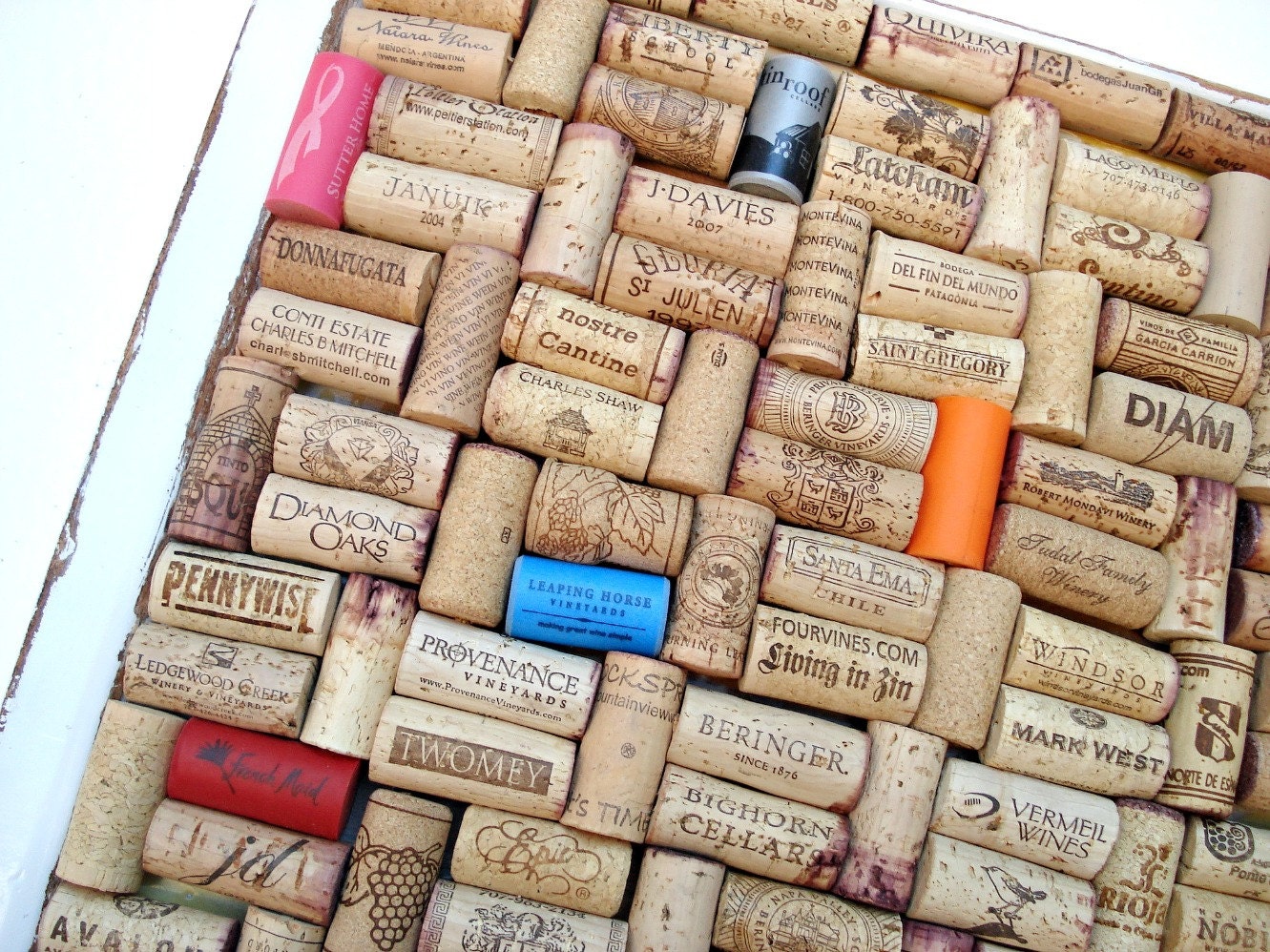 White Distressed Cork Board Repurposed from an Old Tray by Lolailo