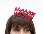 Red Queen Fairytale Lace Crown - neesiedesigns